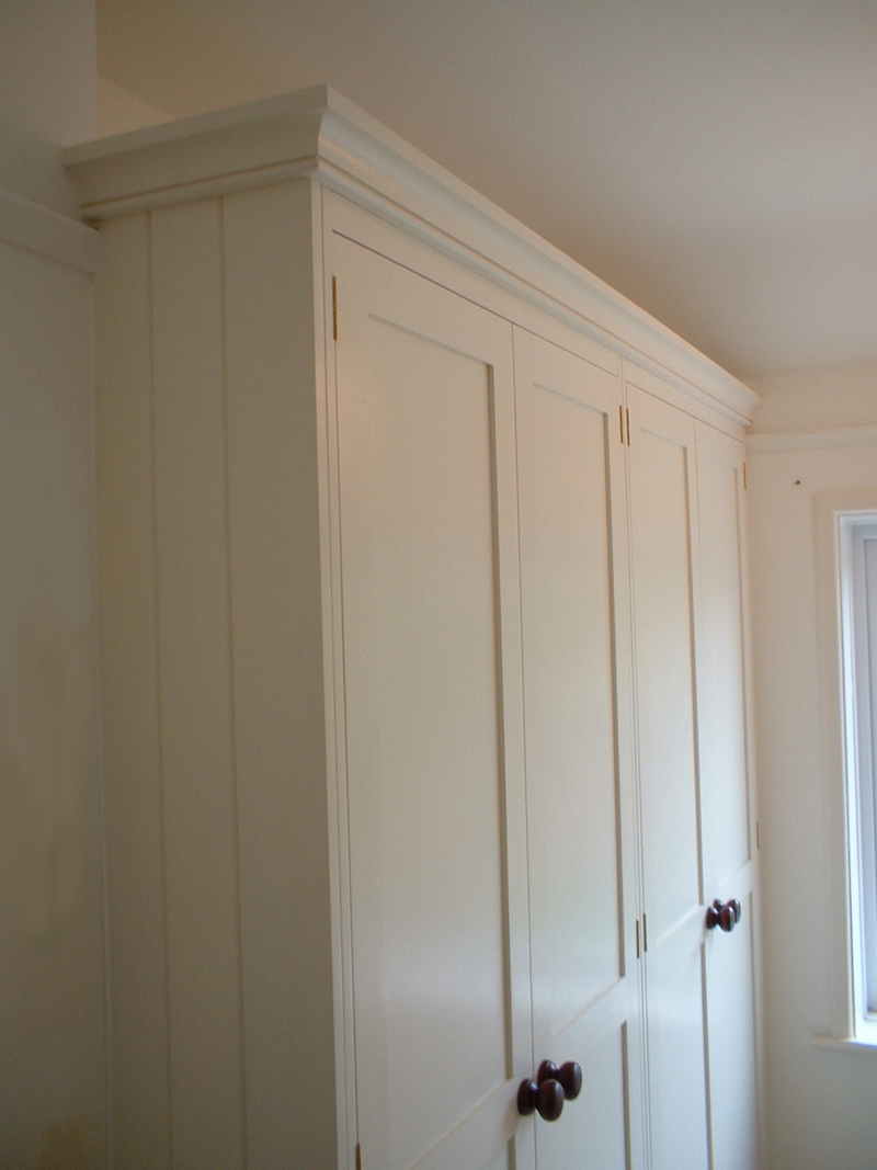 Back to Painted Bedroom Wardrobes